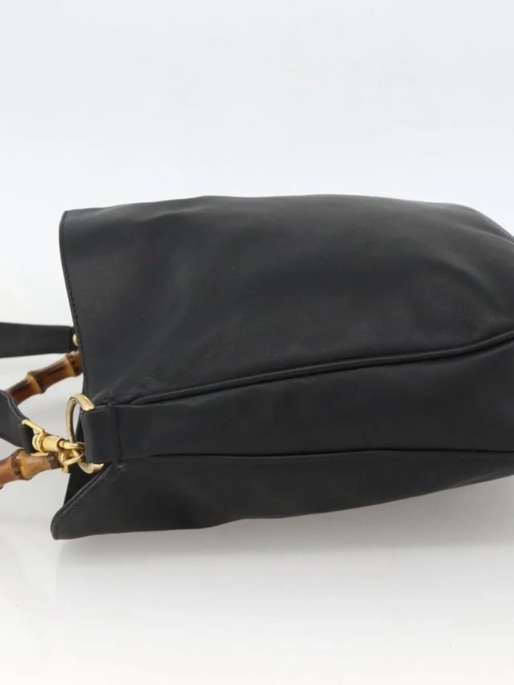Gucci brand	gucci color	black